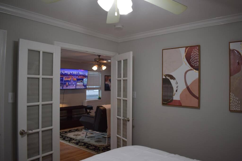 Townhouse Near Midtown Daire Houston Dış mekan fotoğraf